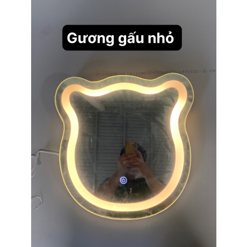 Gương gấu nhỏ