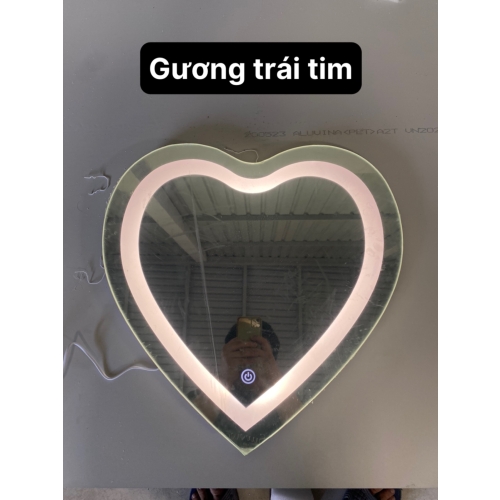 Gương trái tim